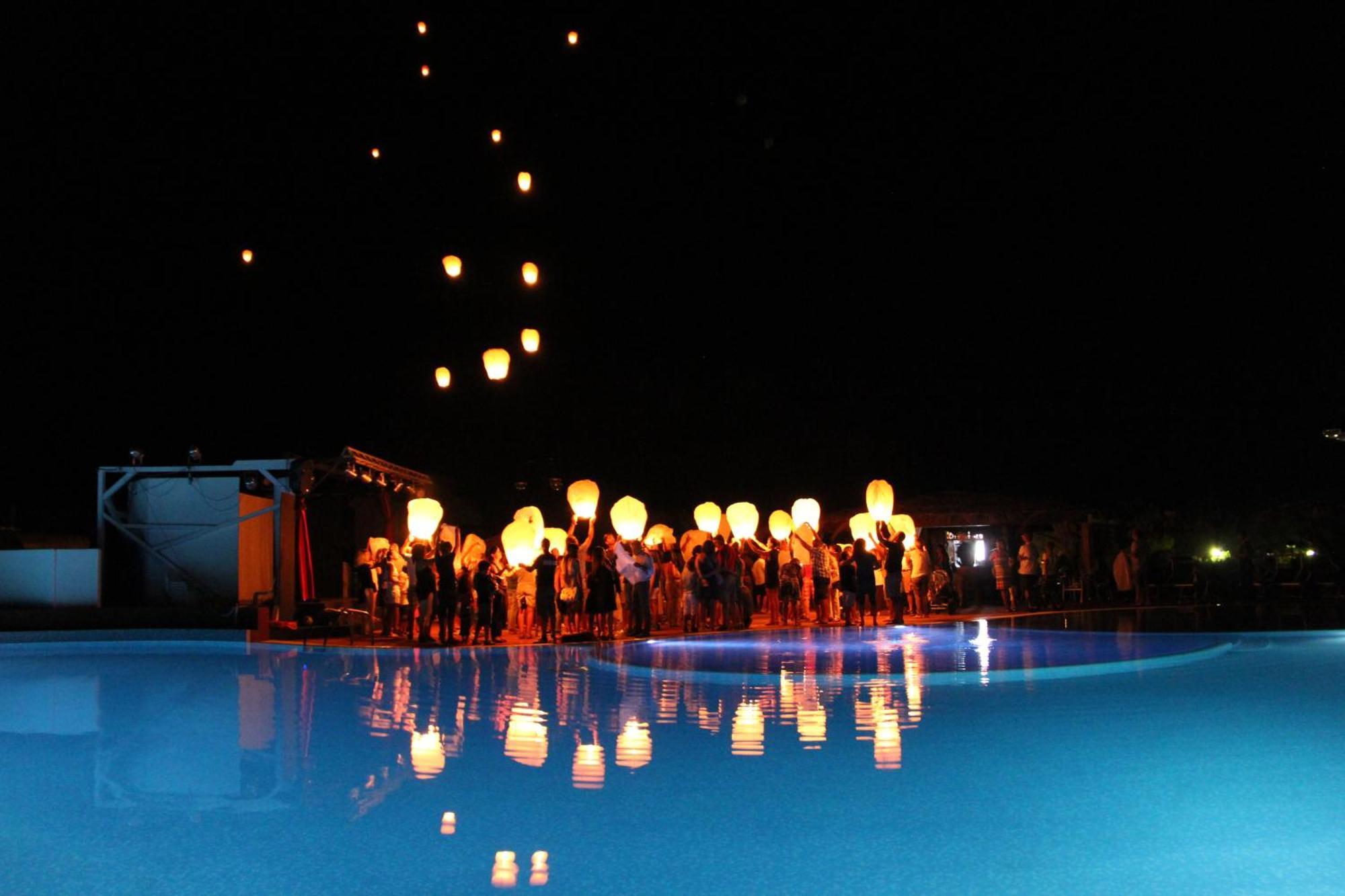 מונטה נאי Rey Beach Club מראה חיצוני תמונה